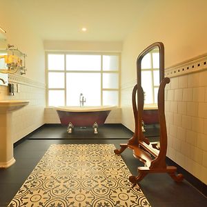 Balmoral Grand Royal Suite